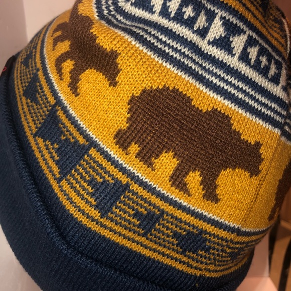 Beanie NWT GIANT GARMENTS BLUE / mustard color WITH BEAR print - Picture 7 of 8